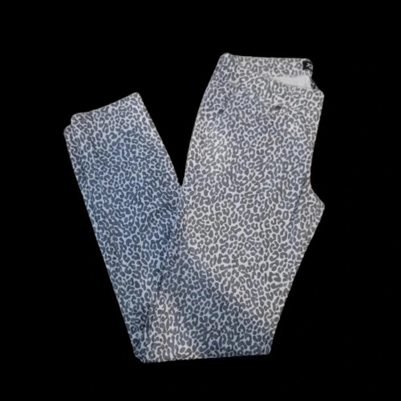 Celebrity Blues Denim - Grey and White Leopard Print Jeans